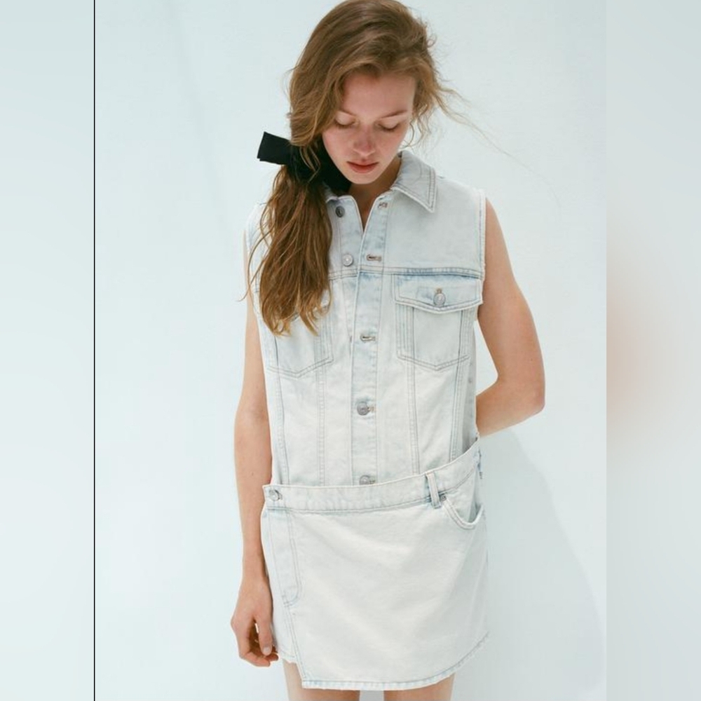 NWT-Zara Sleeveless Denim Dress